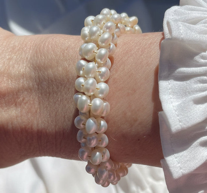 Montecito Baroque Freshwater Pearl Cluster Bracelet – 22K Gold Wire | Limited Edition